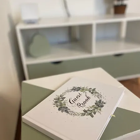 Cento14 Di Fronte Casa Di Cura Fogliani Vicino Centro Storico Parcheggio Privato Apartamento